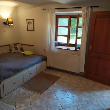 Lindentree-harmony Homestay Salfold